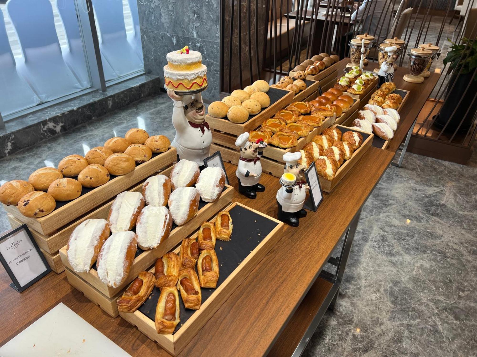 Grand Barony Qingdao Airport Hotel Eksteriør bilde
